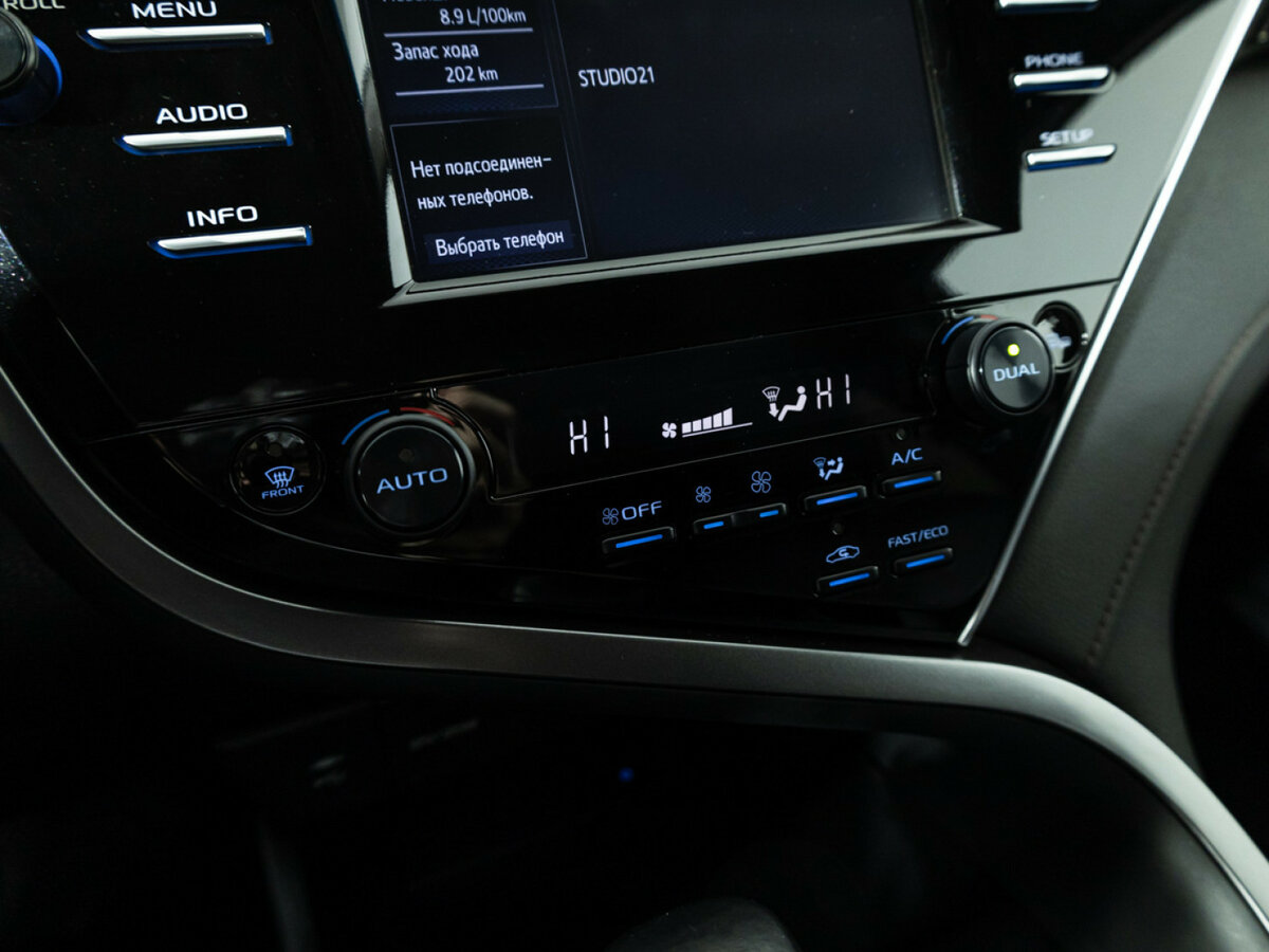 Купить Toyota Camry, 2018, 125 837 км.. Фото: #14