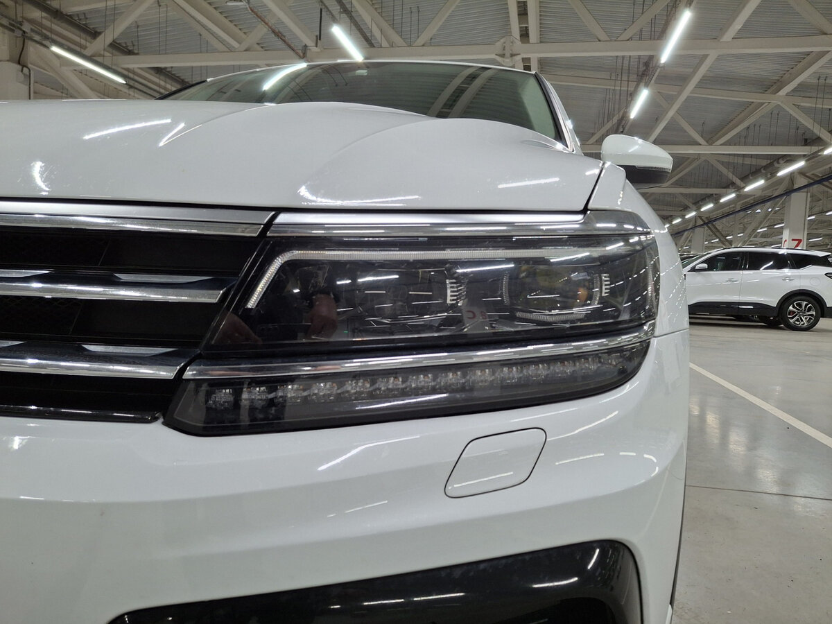 Купить Volkswagen Tiguan, 2020, 95 642 км.. Фото: #16