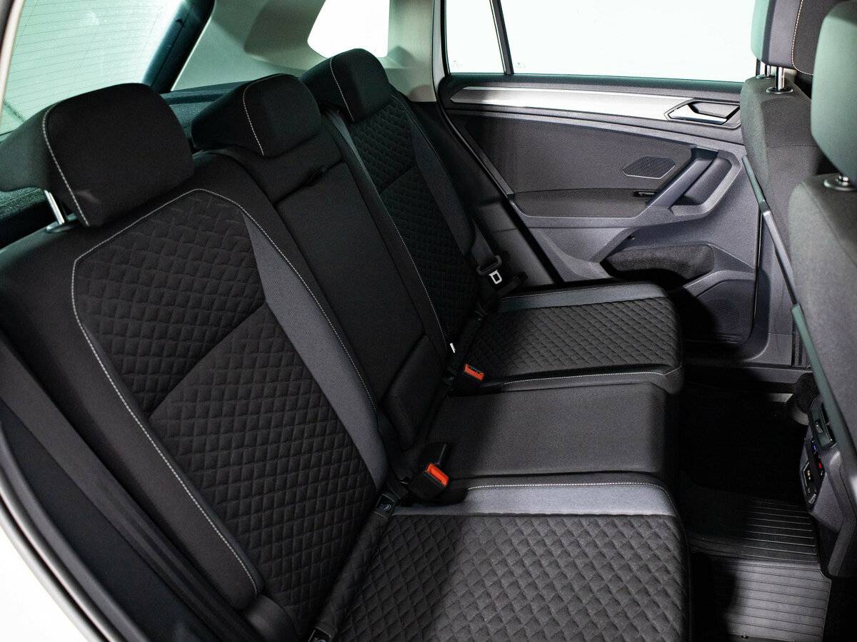 Купить Volkswagen Tiguan, 2018, 45 750 км.. Фото: #11