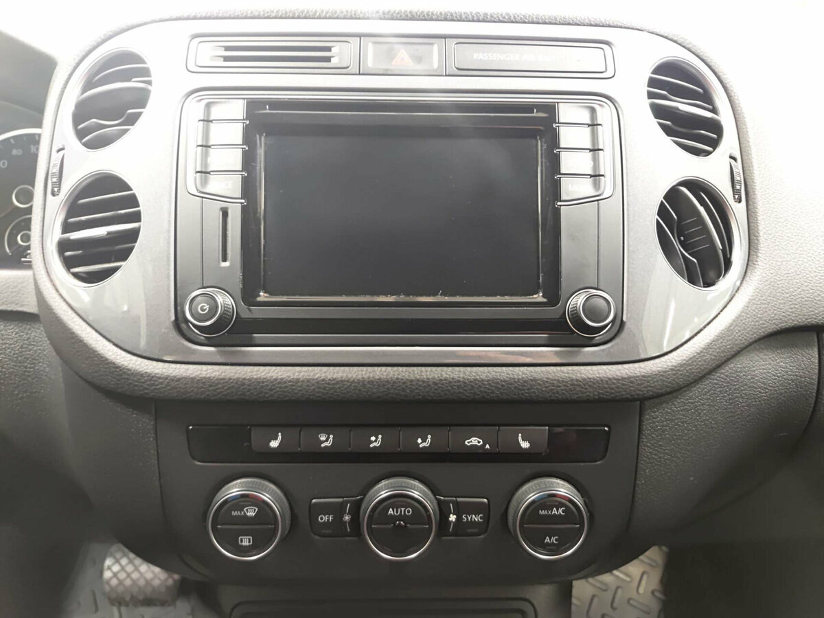 Купить Volkswagen Tiguan, 2016, 110 175 км.. Фото: #14