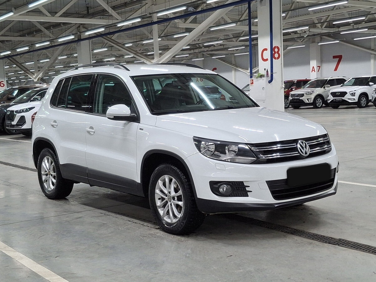 Купить Volkswagen Tiguan, 2016, 127 215 км.. Фото: #2