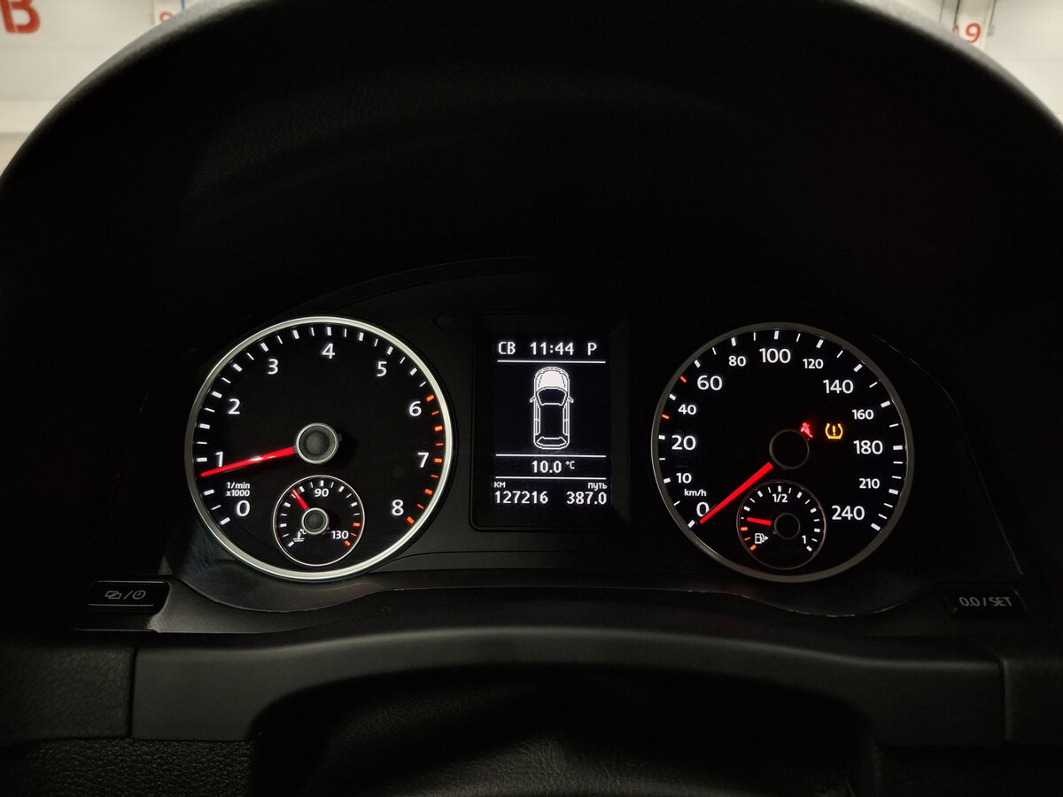 Купить Volkswagen Tiguan, 2016, 127 215 км.. Фото: #12