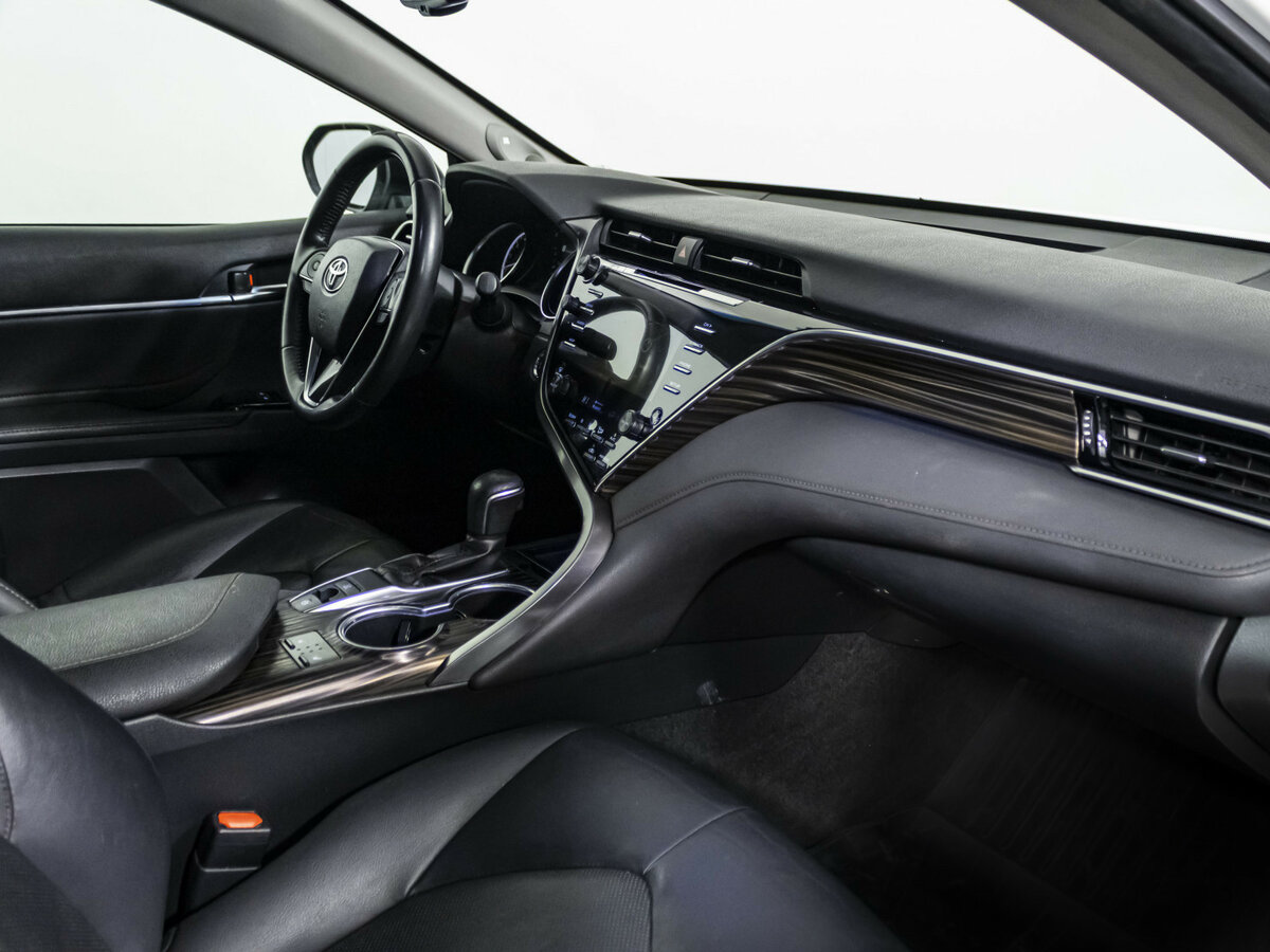 Купить Toyota Camry, 2019, 101 000 км.. Фото: #7