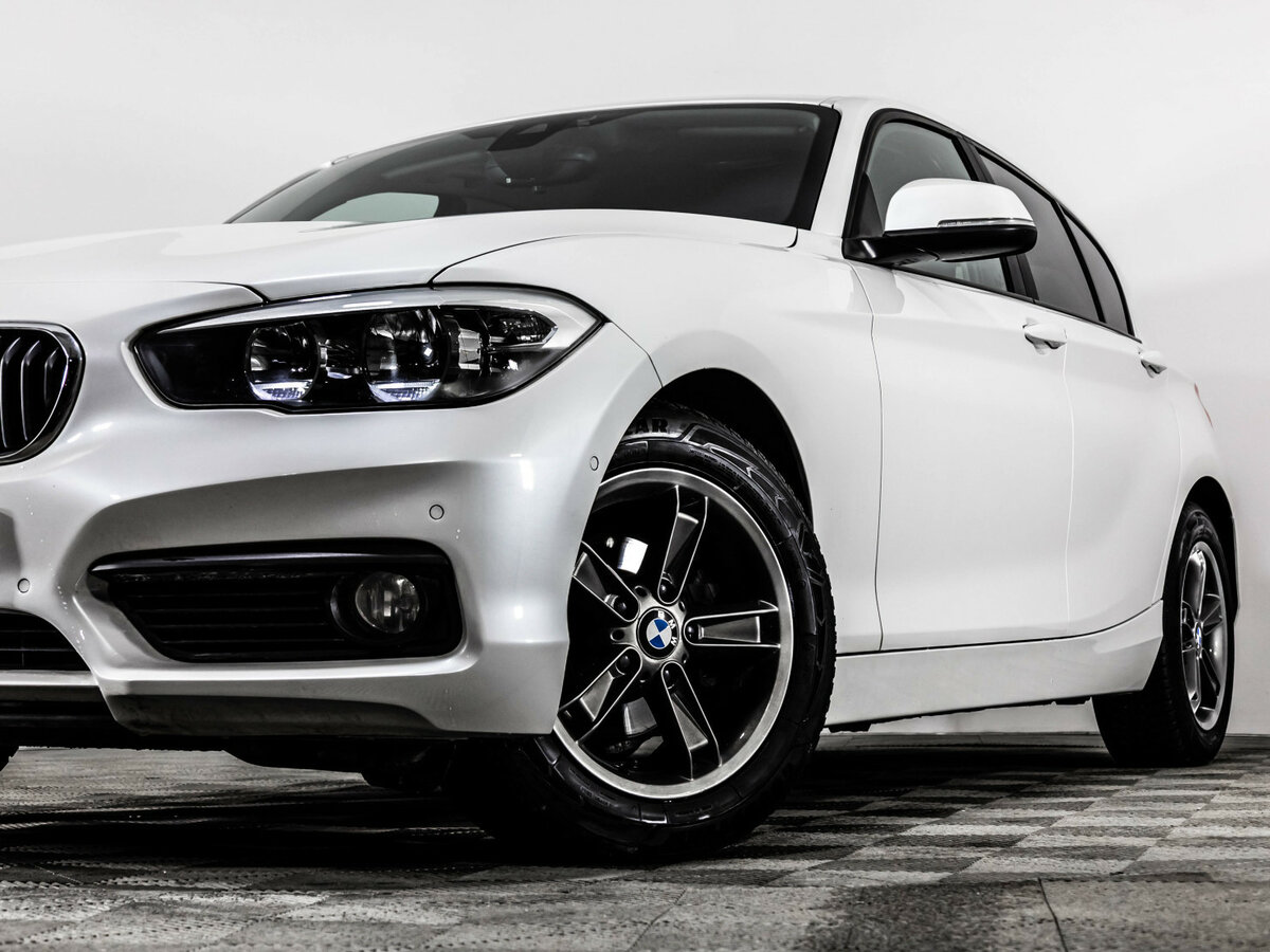 Купить BMW 1 серии, 2017, 48 620 км.. Фото: #1