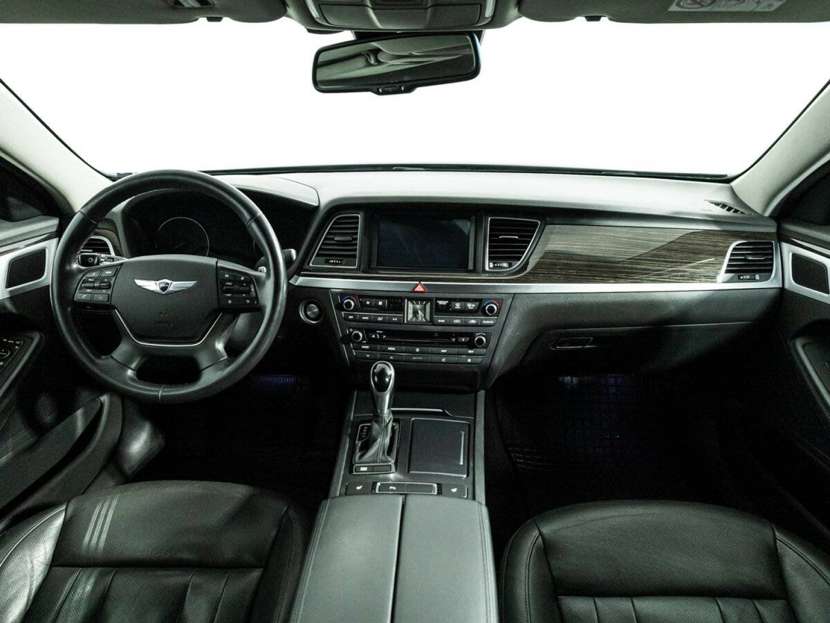 Купить Hyundai Genesis, 2015, 215 969 км.. Фото: #10