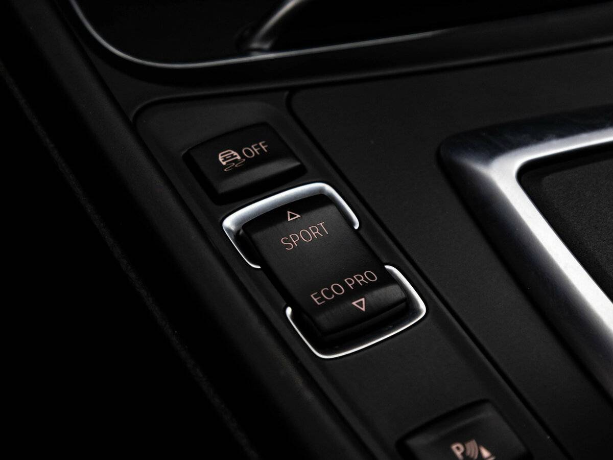 Купить BMW 3 серии, 2016, 116 214 км.. Фото: #12