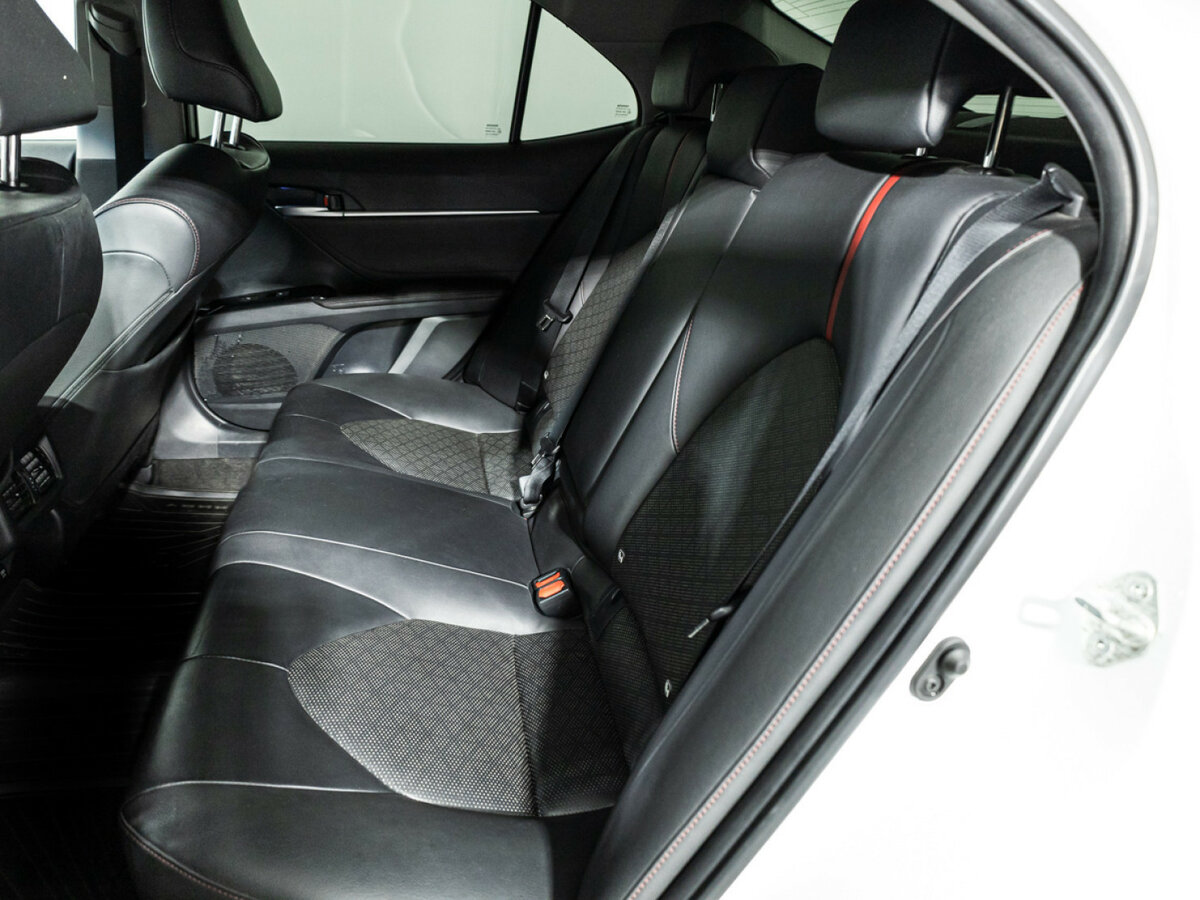 Купить Toyota Camry, 2020, 71 000 км.. Фото: #7