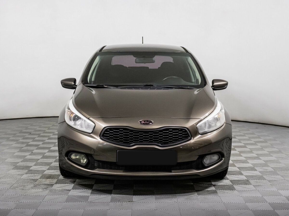 Купить Kia Ceed, 2012, 214 000 км.. Фото: #1
