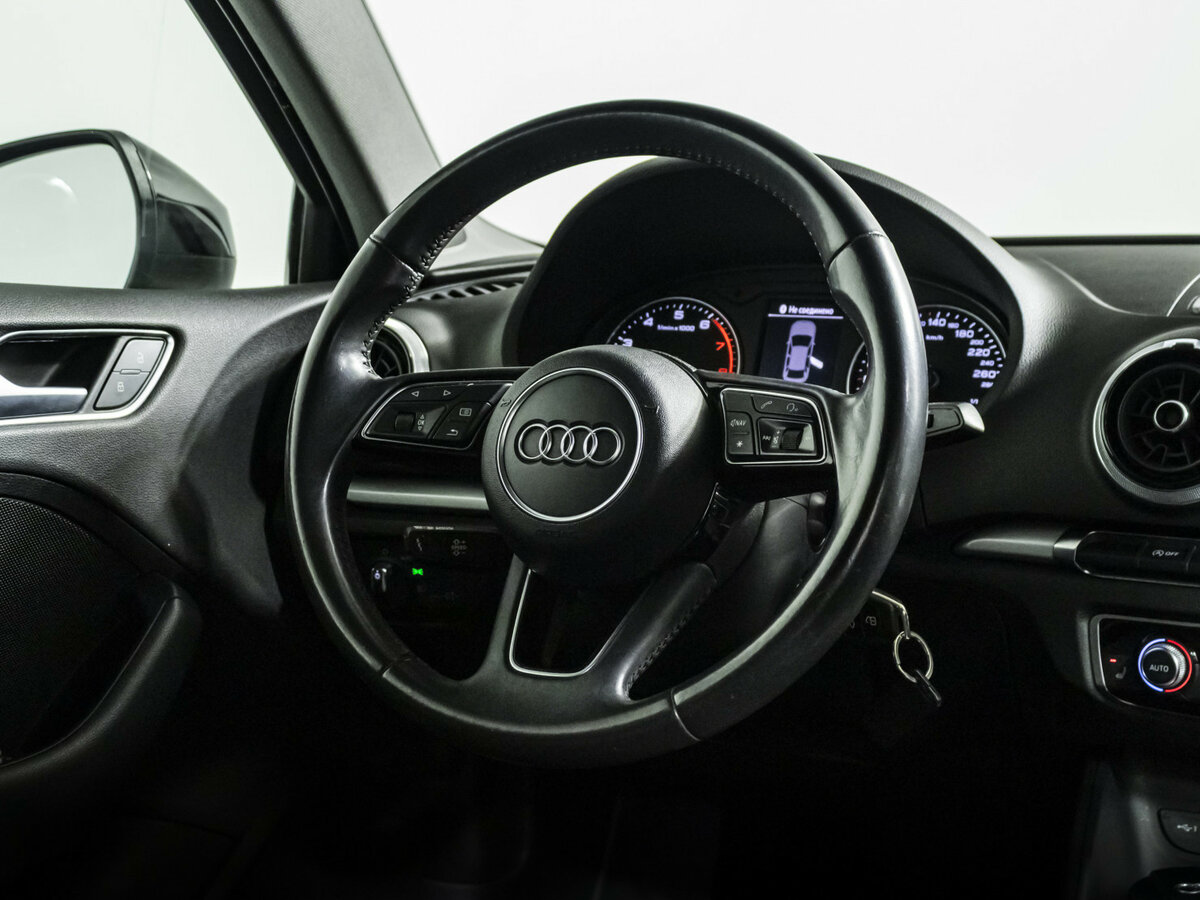 Купить Audi A3, 2017, 92 968 км.. Фото: #9