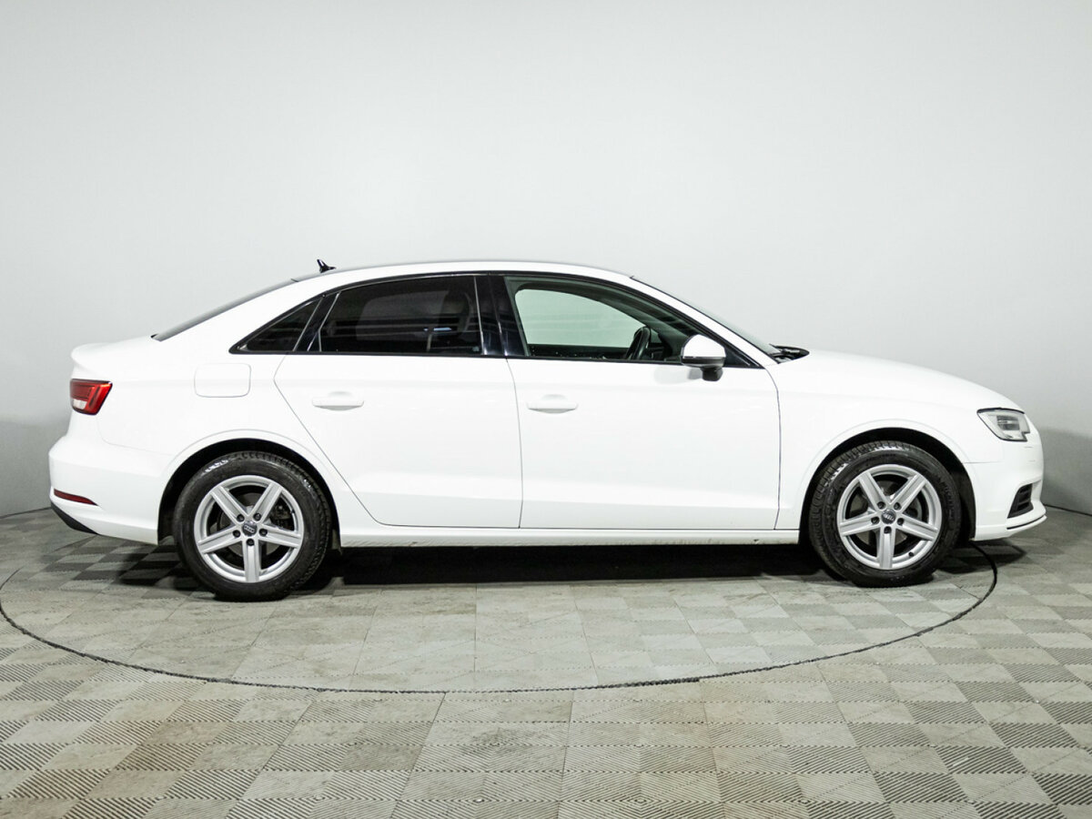 Купить Audi A3, 2018, 88 000 км.. Фото: #3