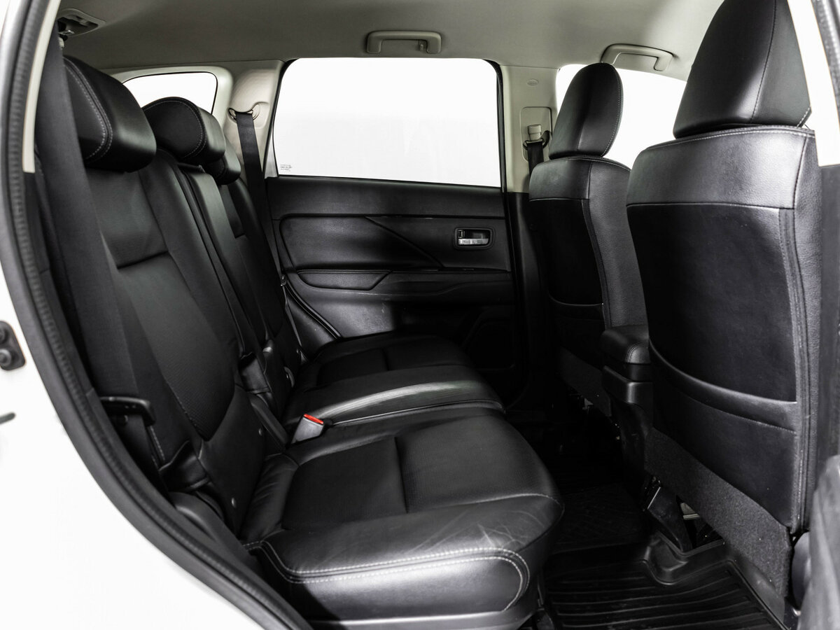 Купить Mitsubishi Outlander, 2016, 200 293 км.. Фото: #15