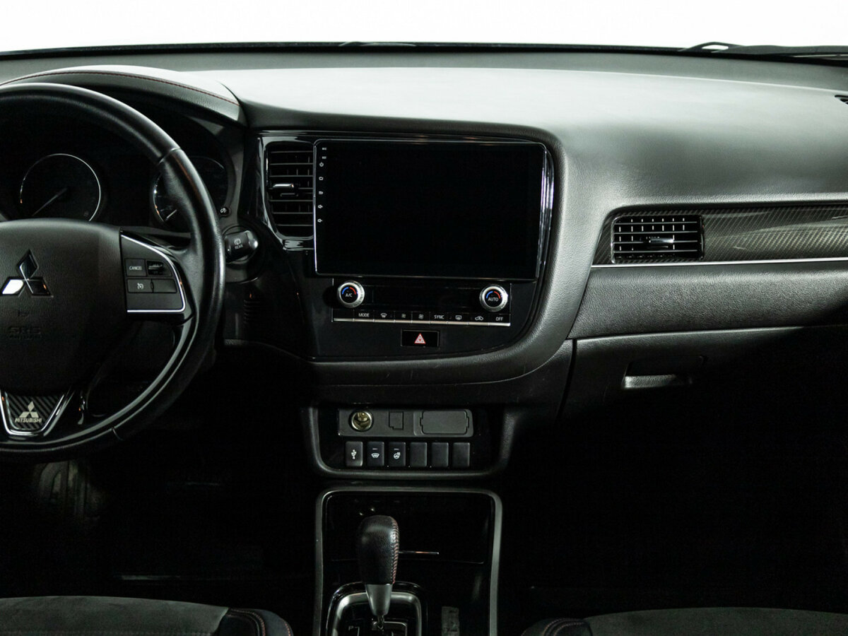 Купить Mitsubishi Outlander, 2020, 201 777 км.. Фото: #13
