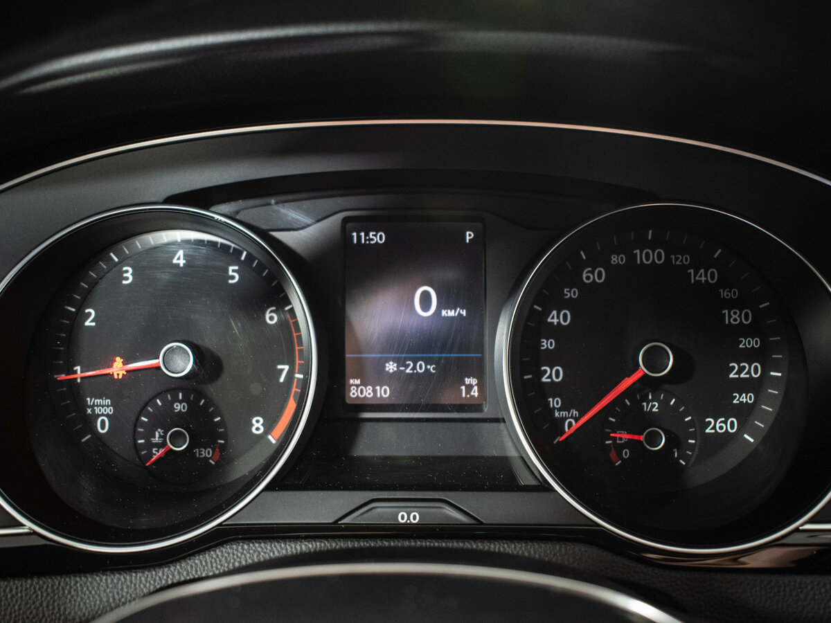 Купить Volkswagen Passat, 2017, 80 779 км.. Фото: #11