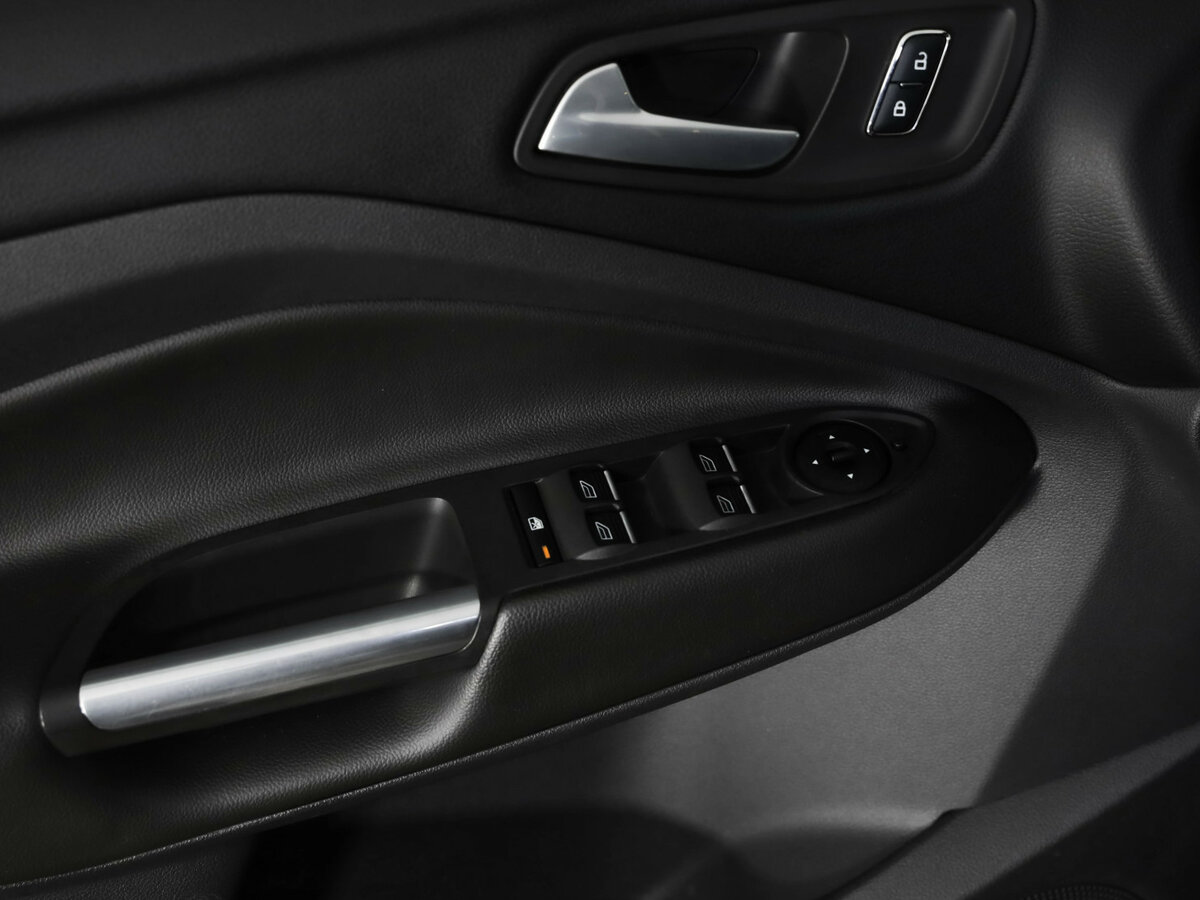 Купить Ford Kuga, 2015, 140 587 км.. Фото: #23