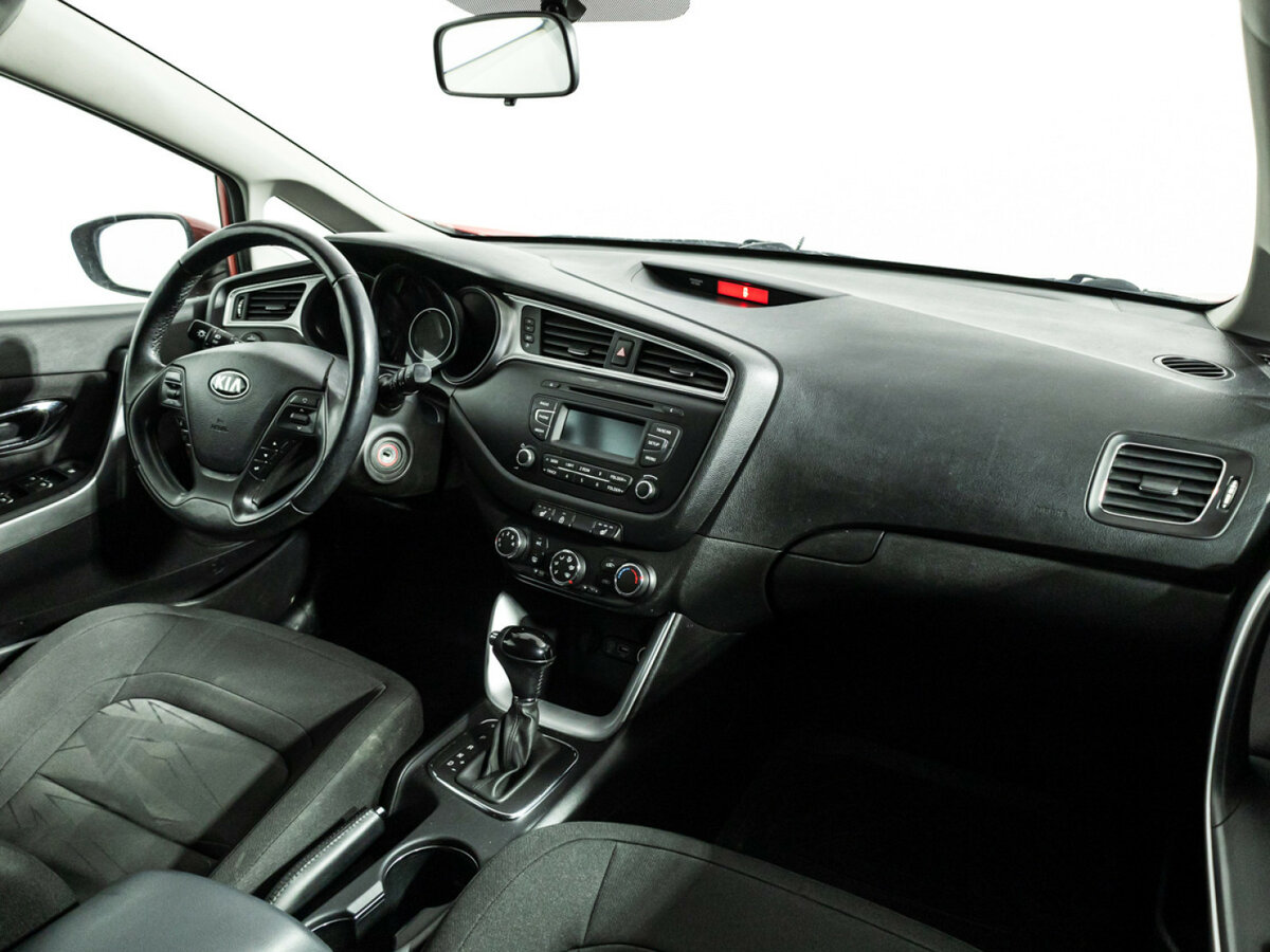 Купить Kia Ceed, 2016, 65 800 км.. Фото: #8