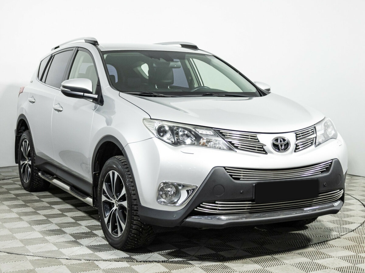 Купить Toyota RAV4, 2014, 106 700 км.. Фото: #2