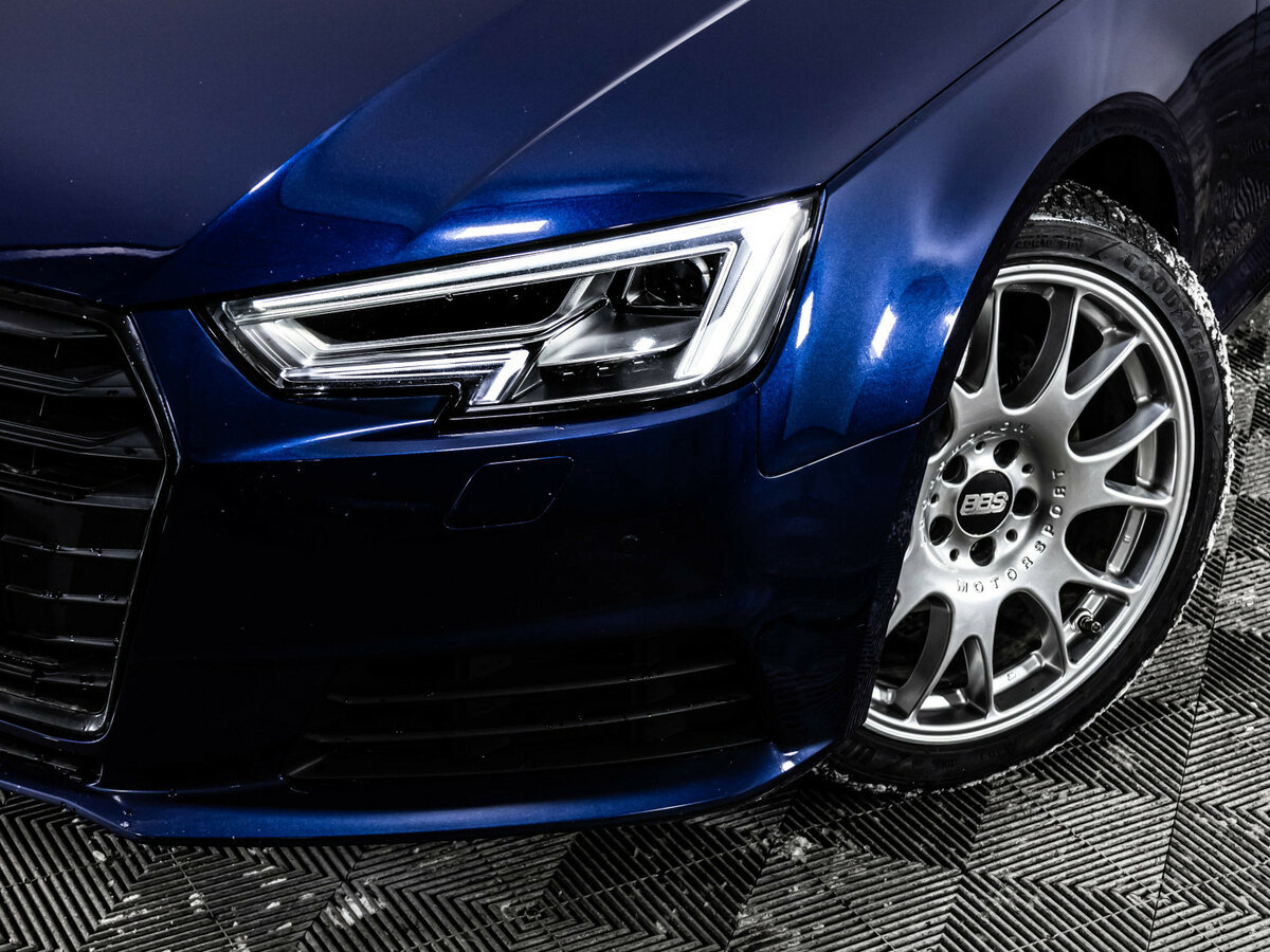 Купить Audi A4, 2017, 99 300 км.. Фото: #1
