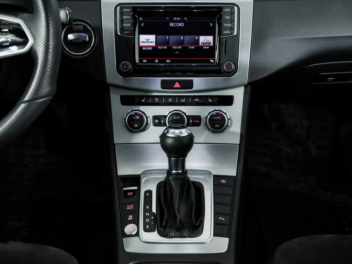 Купить Volkswagen Passat, 2014, 125 463 км.. Фото: #18