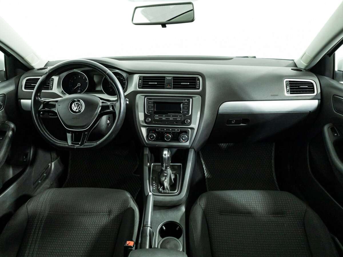 Купить Volkswagen Jetta, 2017, 119 007 км.. Фото: #10
