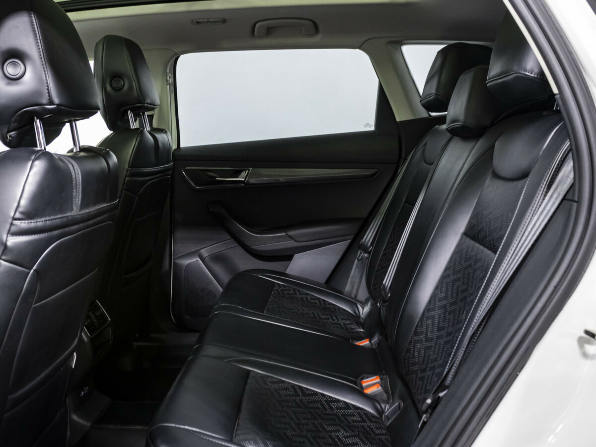Купить Skoda Karoq, 2021, 51 080 км.. Фото: #11