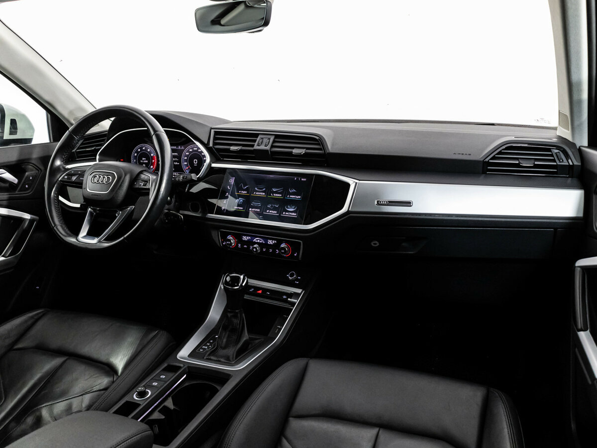 Купить Audi Q3, 2019, 167 387 км.. Фото: #8